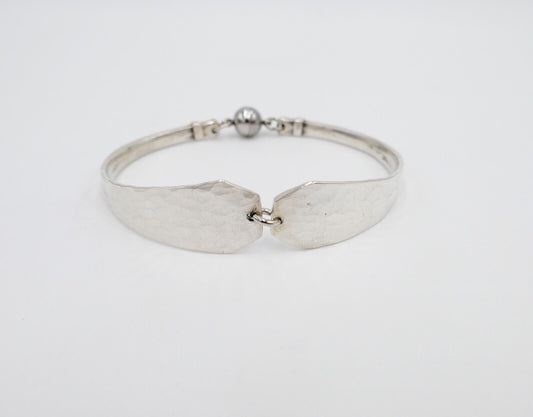 80er Jahre Silber 900 Armband gehämmert Magnetverschluss V.S.F - Antikhandel-Stuttgart