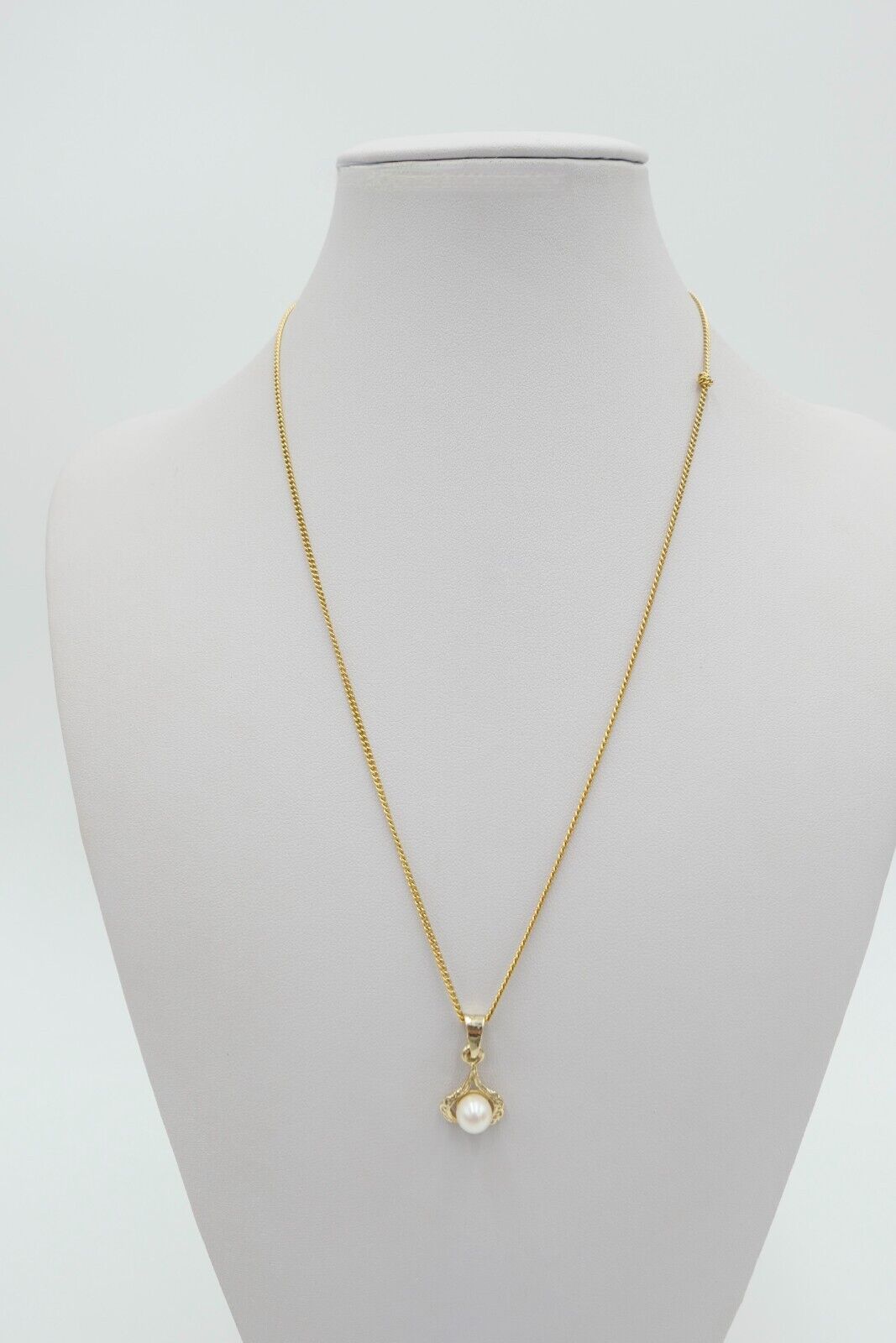 Alter Anhänger 585 / 14K Gelbgold mit Zuchtperle 60er Jahre - Antikhandel-Stuttgart