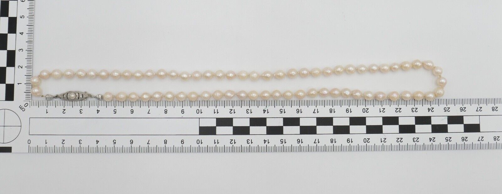 80er Jahre Akoya Perlenkette Collier 52 cm Zuchtperle Gold 333 / 8 K Ø 6 mm - Antikhandel-Stuttgart