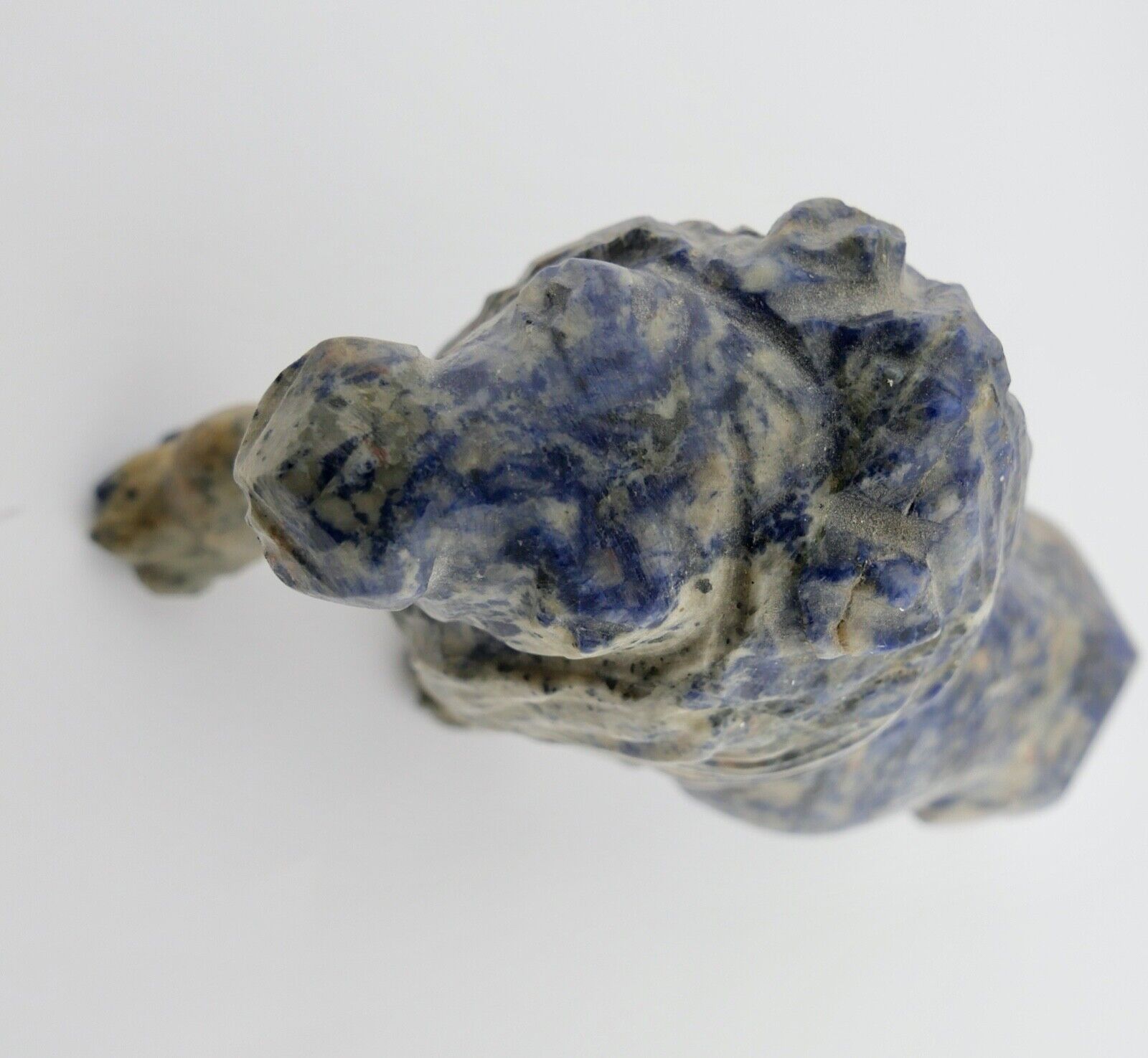 Schreitender Löwe aus blauem Marmor Vitrinenobjekt Handarbeit UNIKAT 22 cm - Antikhandel-Stuttgart