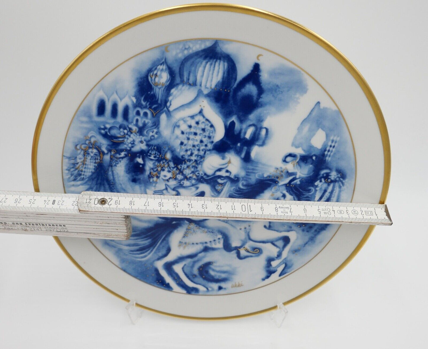 Meissen 1.Wahl Jahresteller 1983 Entwur Ukki Ikleya " Der Kalif in Bagdad " 26cm - Antikhandel-Stuttgart