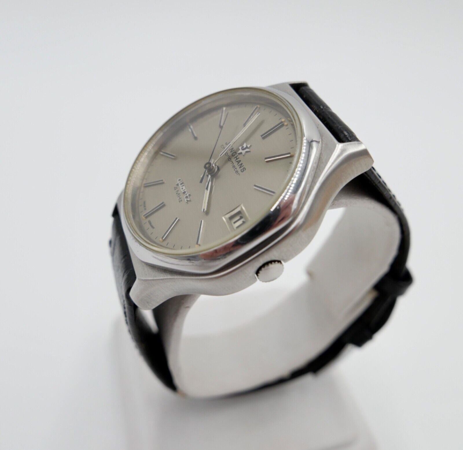 1970er JUNGHANS Quartz 4 MHz Chronometer Ref. 13/4880 Seltenes Stück Cal. 667.26 - Antikhandel-Stuttgart