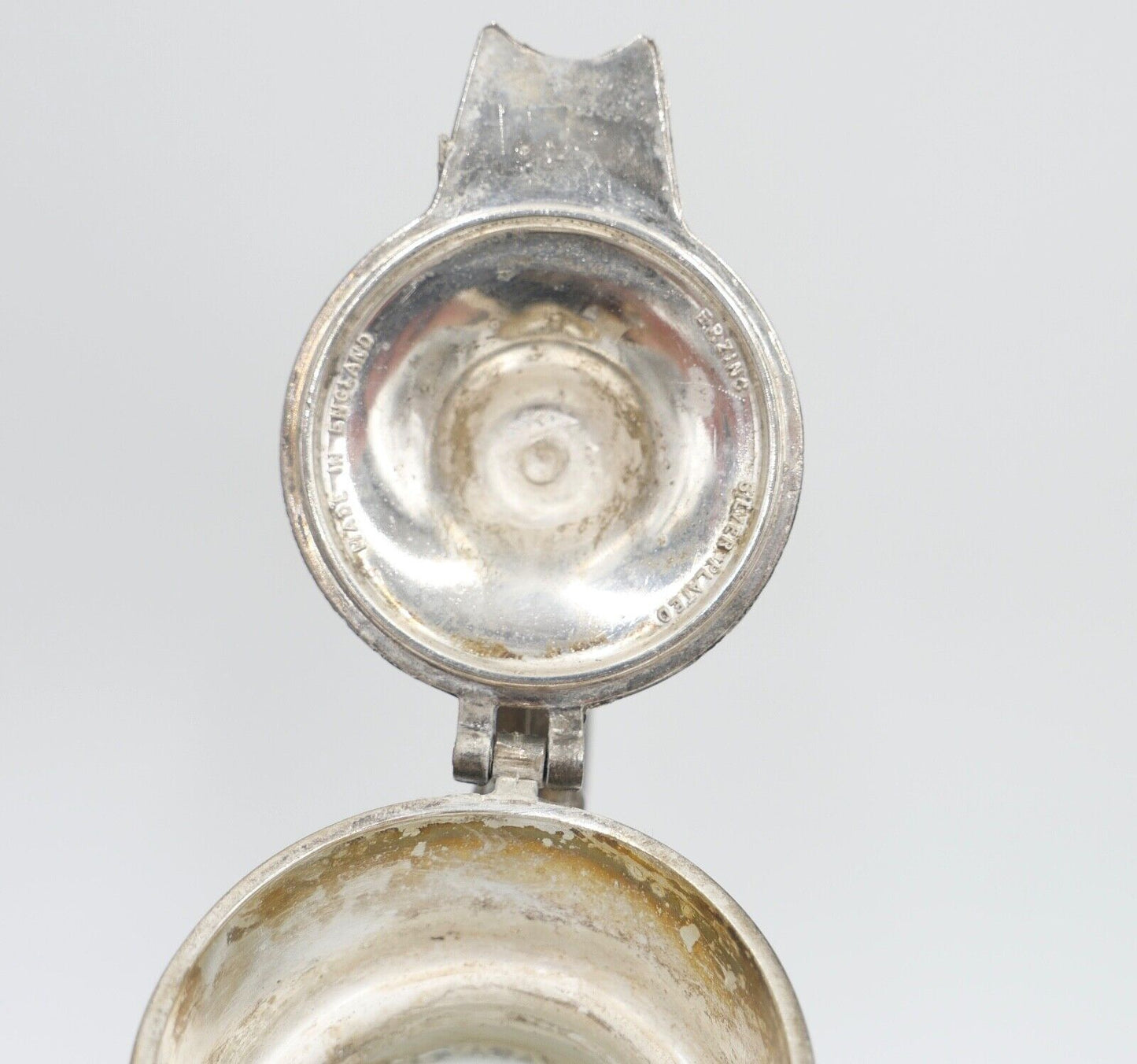 Karaffe E.P. Zinc / Zink versilbert Diamond cut Glass made in England - Antikhandel-Stuttgart