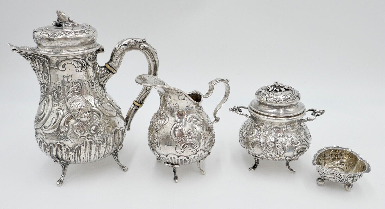 4 teiliges Teeset Set um 1900 Hanau Rokoko 800 Silber 620 Gr Floralverzierung - Antikhandel-Stuttgart
