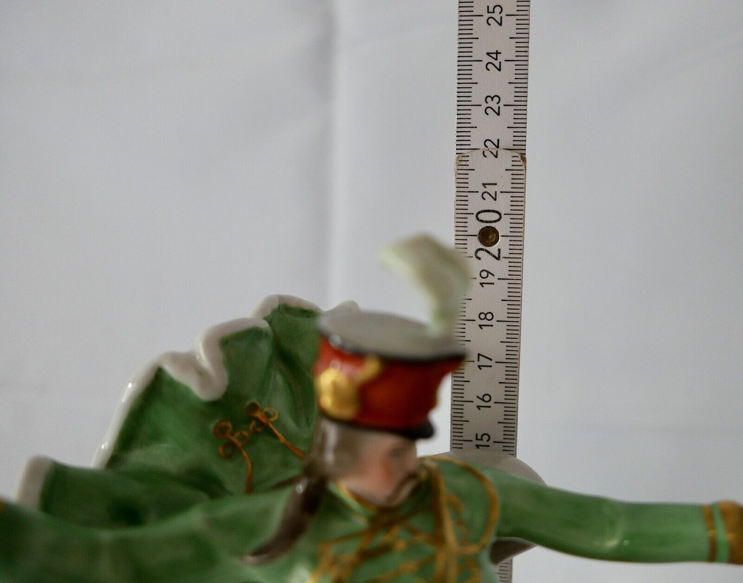 Porzellan Figur Herend Ungarisch Soldat auf Drache 21cm Husar kämpft Drache 5498 - Antikhandel-Stuttgart