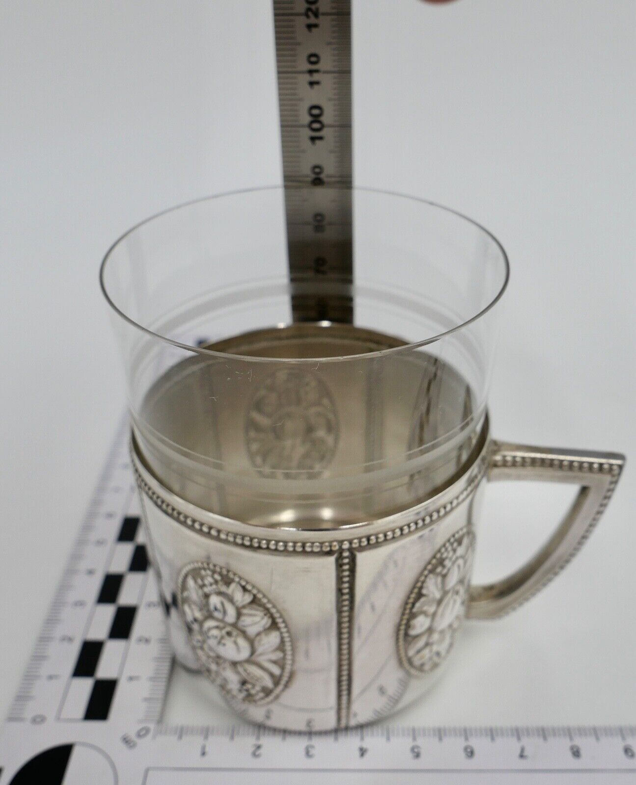 Antiker Jugendstil Teeglashalter mit Glaseinsatz Perlrand WMF um 1900 versilbert - Antikhandel-Stuttgart