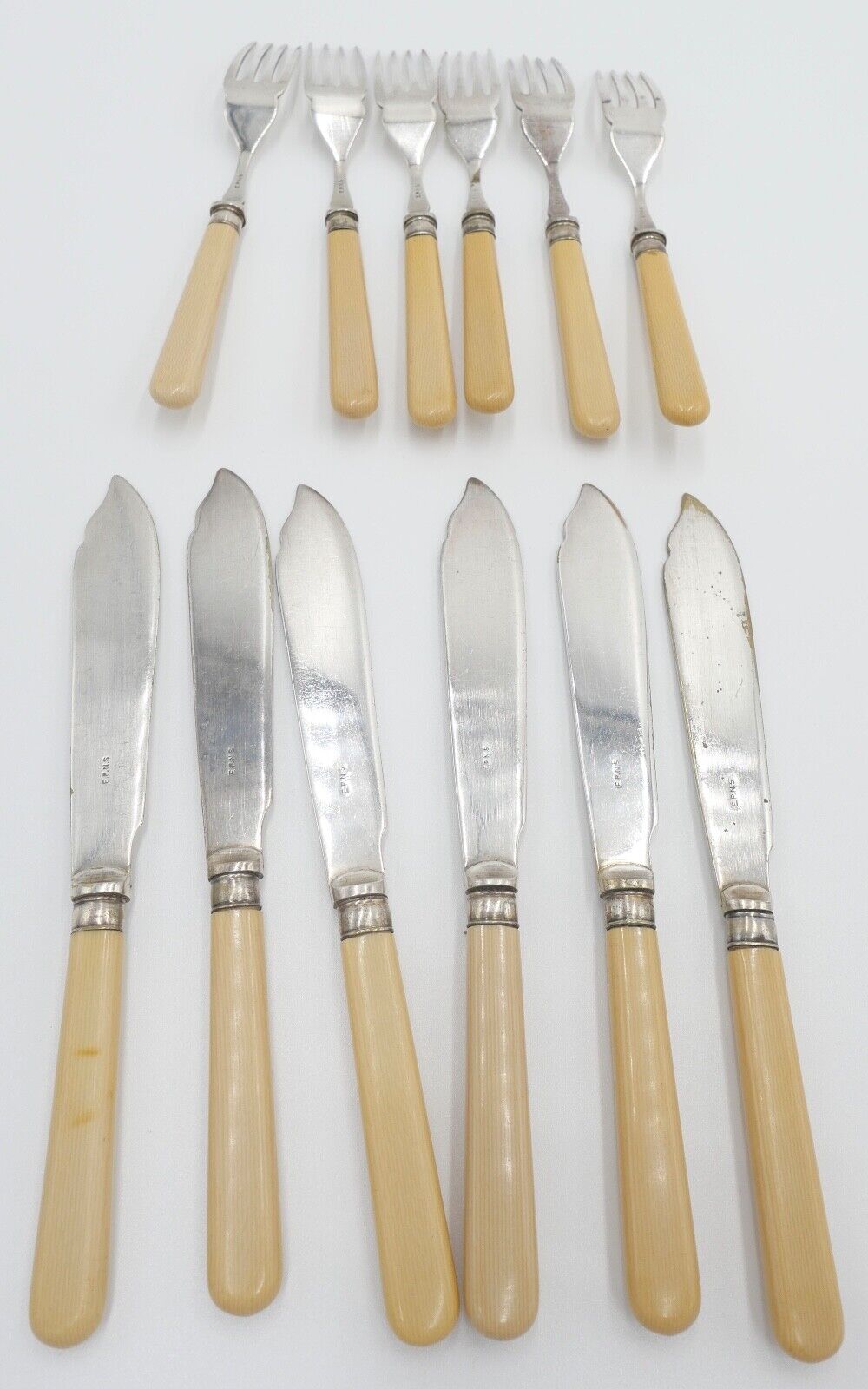 12 Teile E.P.N.S. Besteck 30er / 40er Jahre vintage Gabel Fischmesser - Antikhandel-Stuttgart