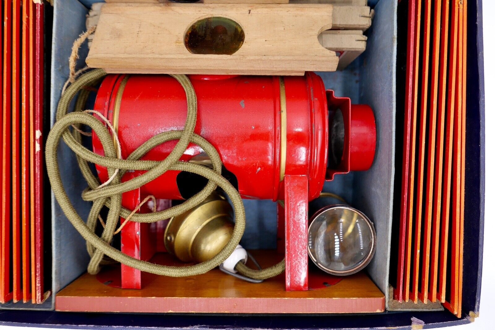 Laterna Magica GBN Gebrüder BING Nürnberg Karton 37 Glasbilder OVP 1910 Zubehör - Antikhandel-Stuttgart