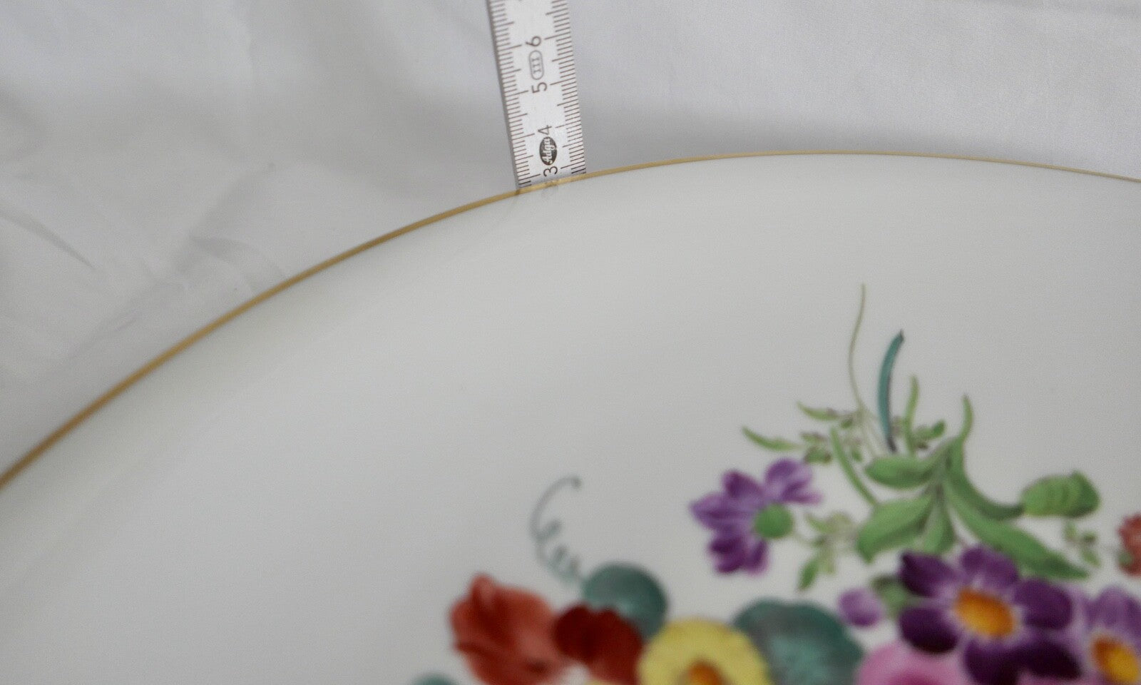 Meissen 1. Wahl Wandteller Blumenbukett Porzellan 31,3 cm Teller 1970er