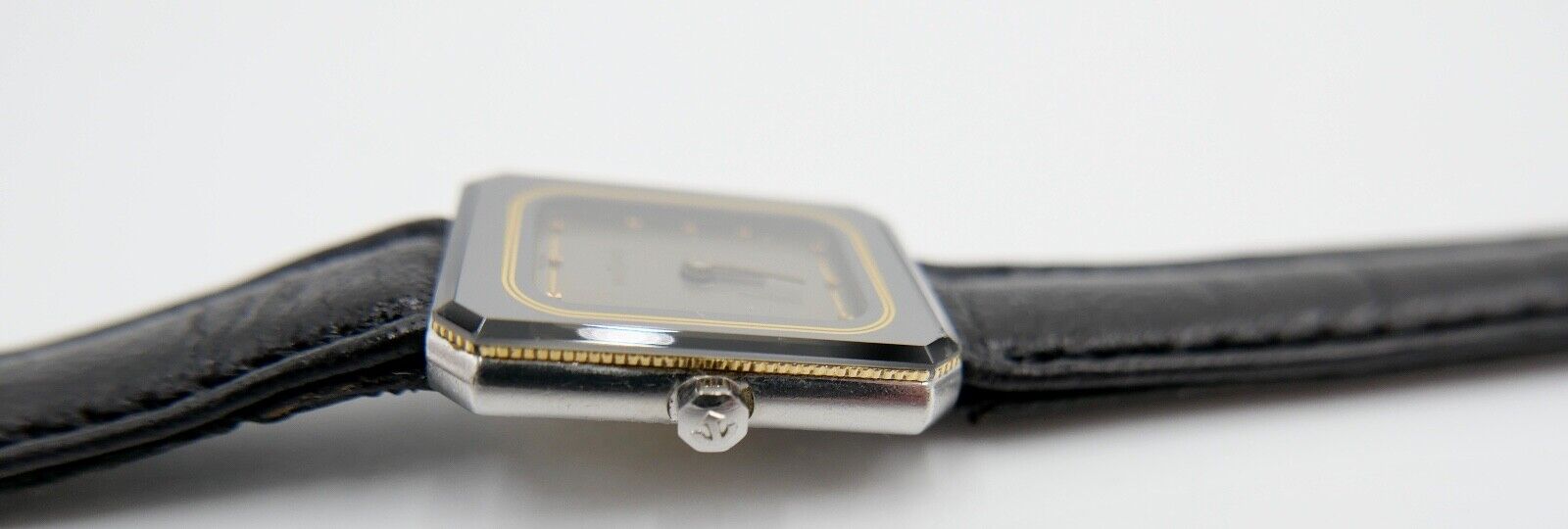 RADO " DIASTAR " V2200 Quartz Damenruhr inkl. neuer Batterie 23x18mm - Antikhandel-Stuttgart