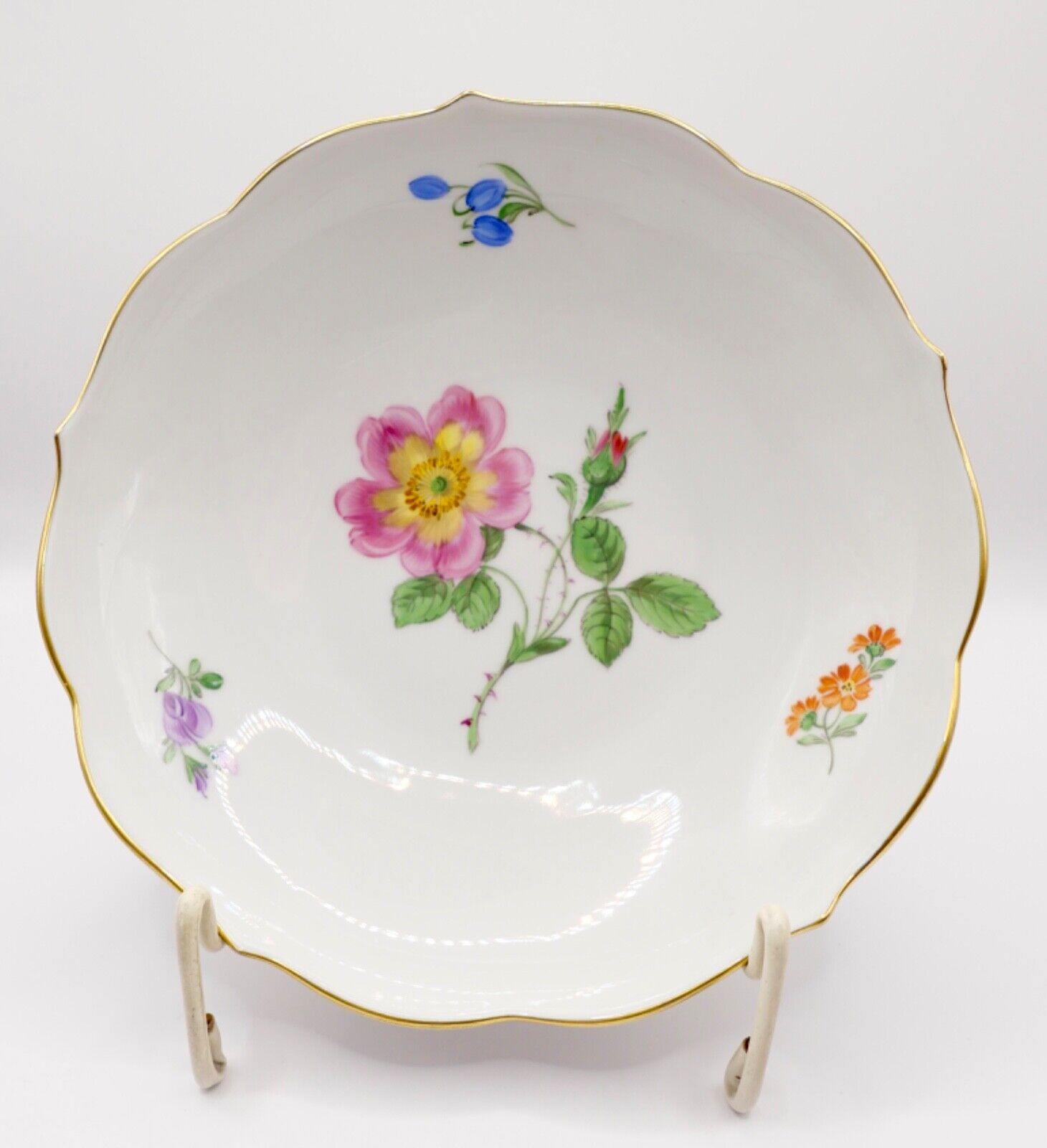 Meissen Schale " Blumenbemalung " mit Goldrand Ø 18cm - Antikhandel-Stuttgart