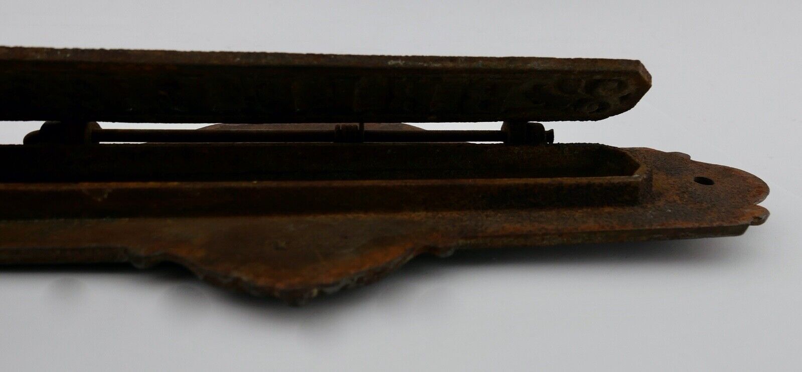 Antikes Barock Gusseisen Briefschlitz Briefklappe floral " Briefe " 24,5 cm - Antikhandel-Stuttgart