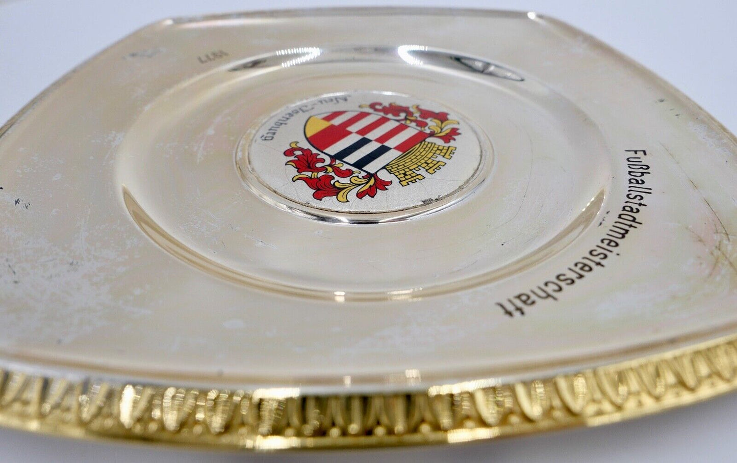 NEU-ISENBURG Fußball STADTMEISTERSCHAFT 1977 Schale Teller 18 cm - Antikhandel-Stuttgart