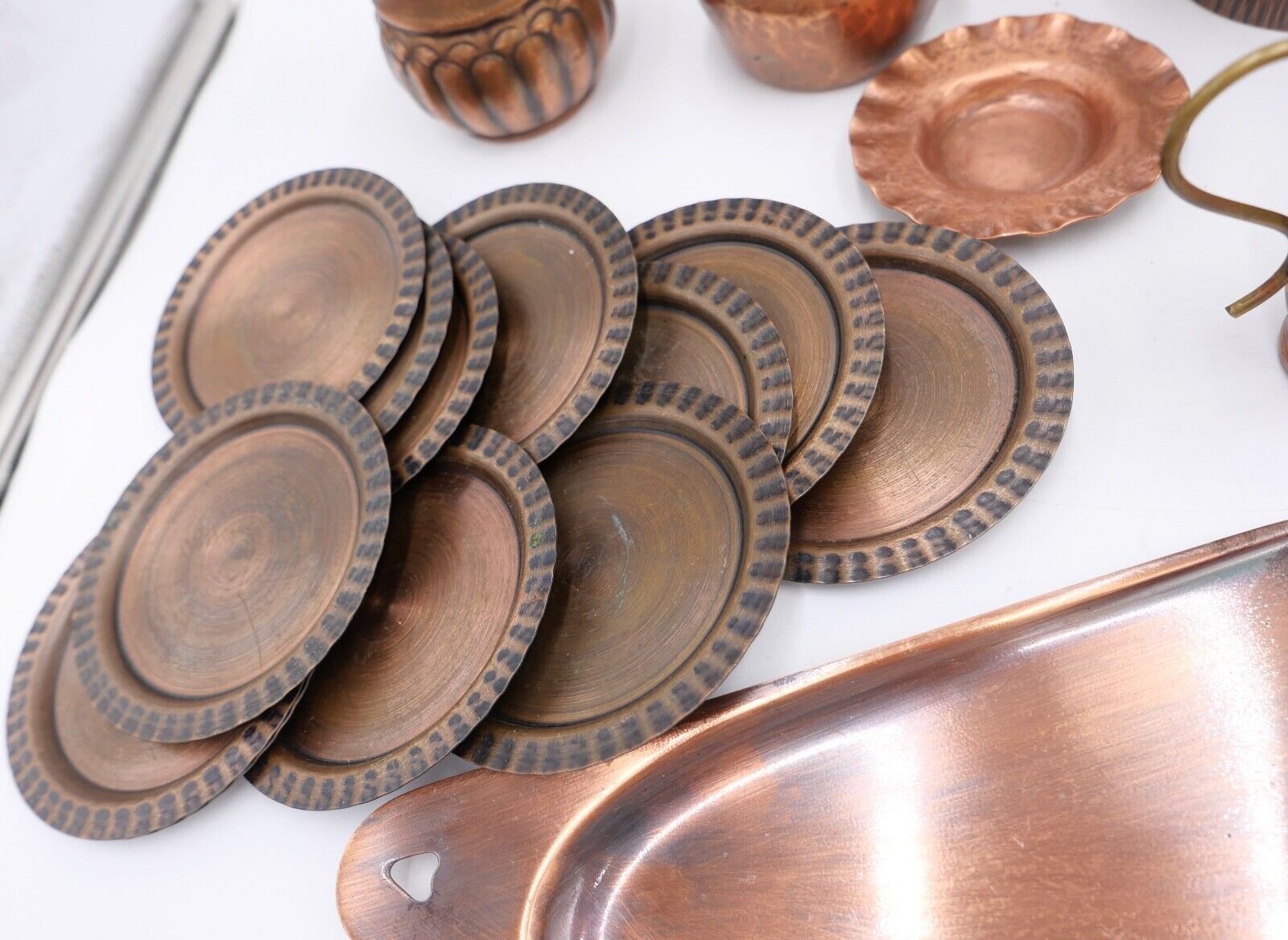 Posten großes Konvolut Kupfer Tablett Kännchen Kerzenständer etc Dekoration - Antikhandel-Stuttgart