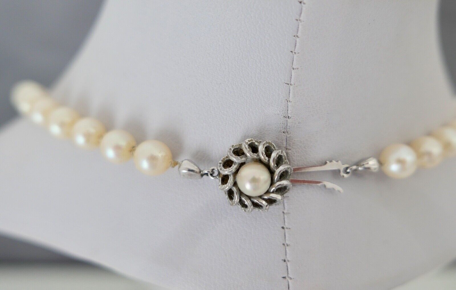 Perlenkette Verschluss Weiß/Gelb Gold 585/14K pearl Ø 6.5 mm Necklace 58 cm - Antikhandel-Stuttgart