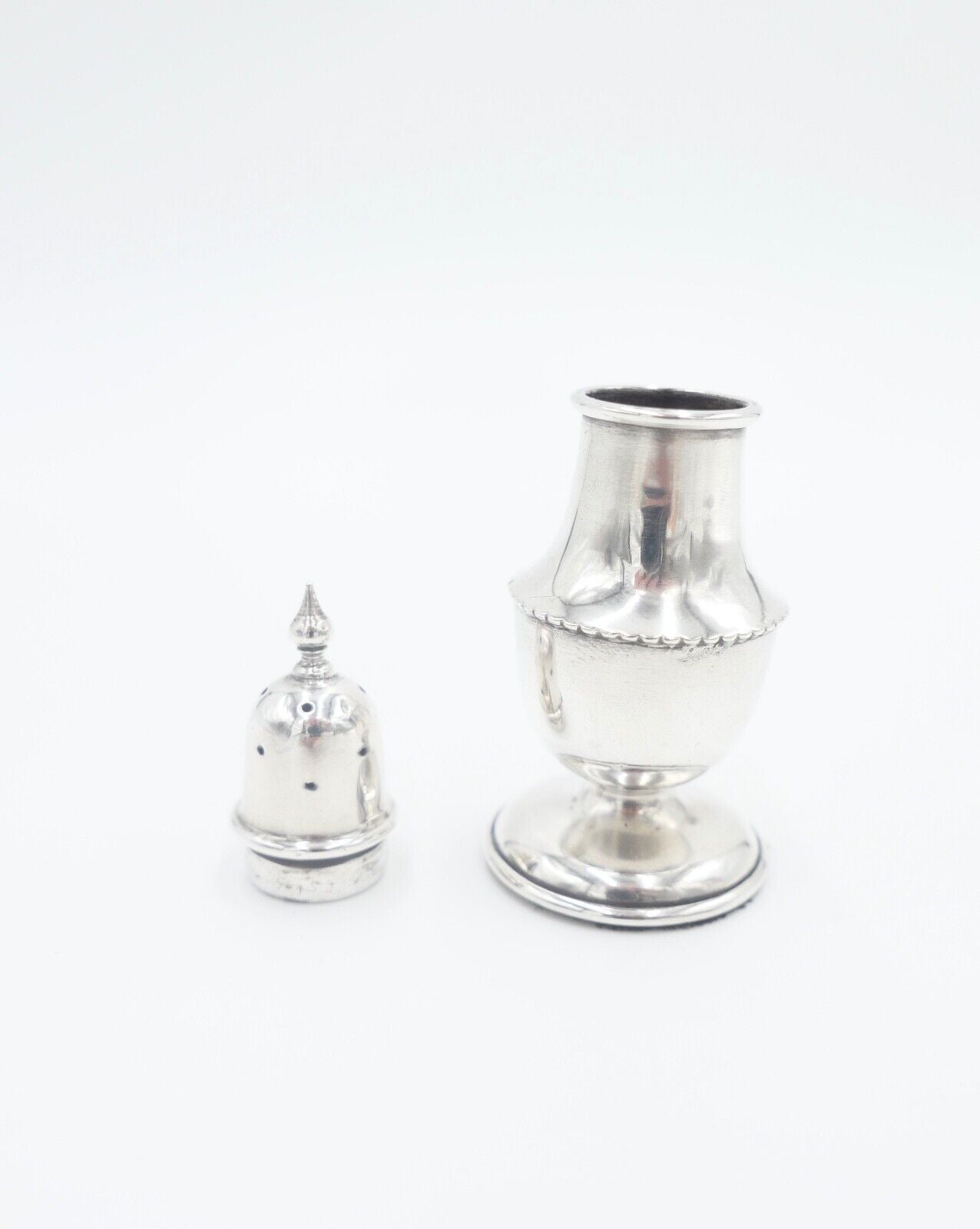 Alexander Clark A.C. Salzstreuer 925 Silber Pickelhelm Sheffield England - Antikhandel-Stuttgart