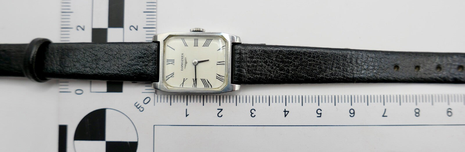 70er Klassische LONGINES Damenuhr Cal. 460 neues Lederarmband Handaufzug 21x18mm