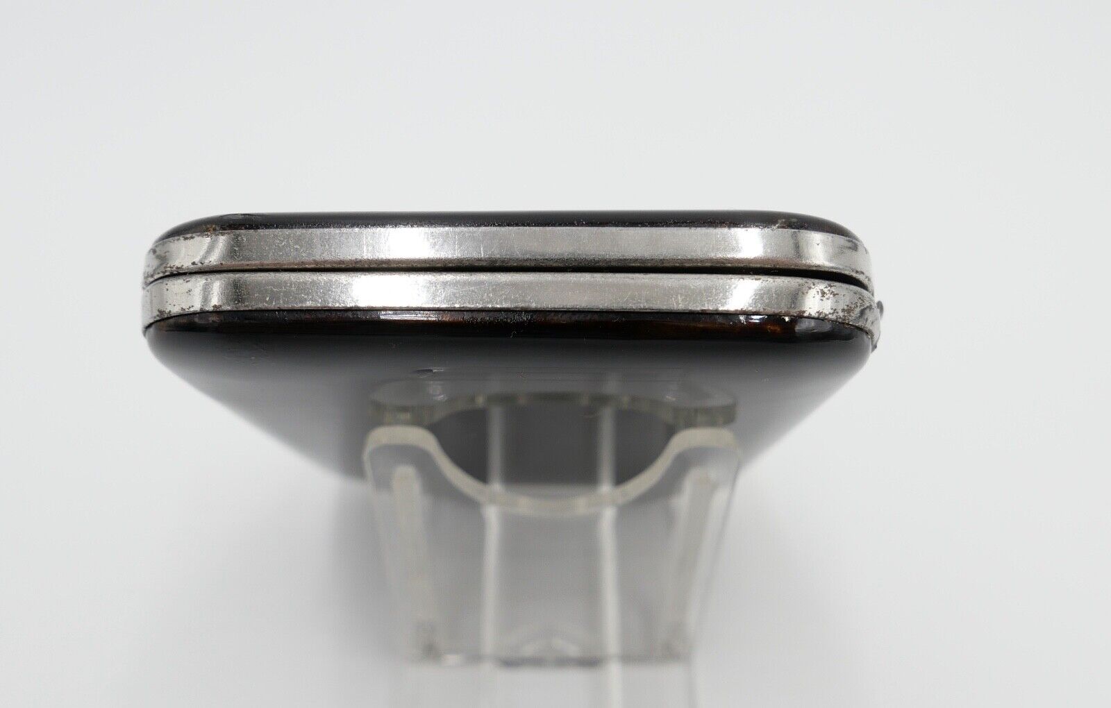 1950er Jahre Zigarettenetui MADE IN JAPAN Fuji im Hintergrund - Antikhandel-Stuttgart