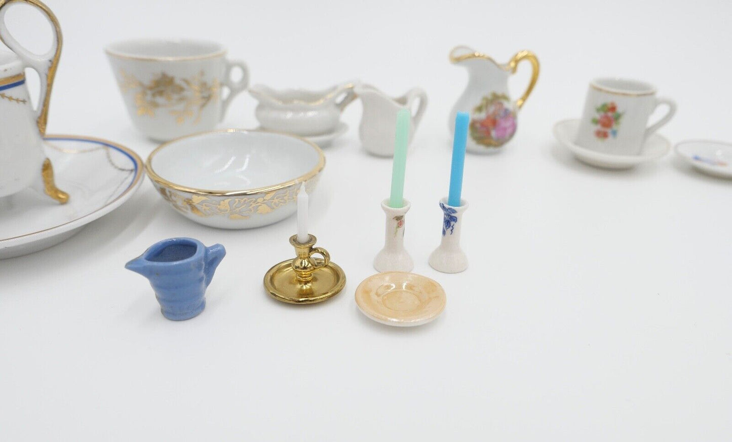 Vintage Porzellan Miniatur Puppenmöbel Puppenhaus Geschirr Tassen Teller - Antikhandel-Stuttgart