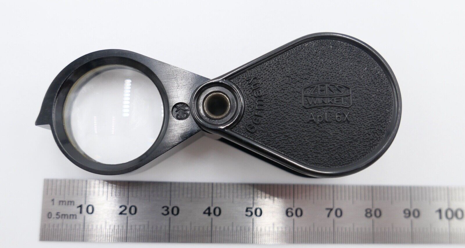 Apl. 6x Zeiss Winkel Germany Einschlaglupe 1940er Jahre Bakelit - Antikhandel-Stuttgart