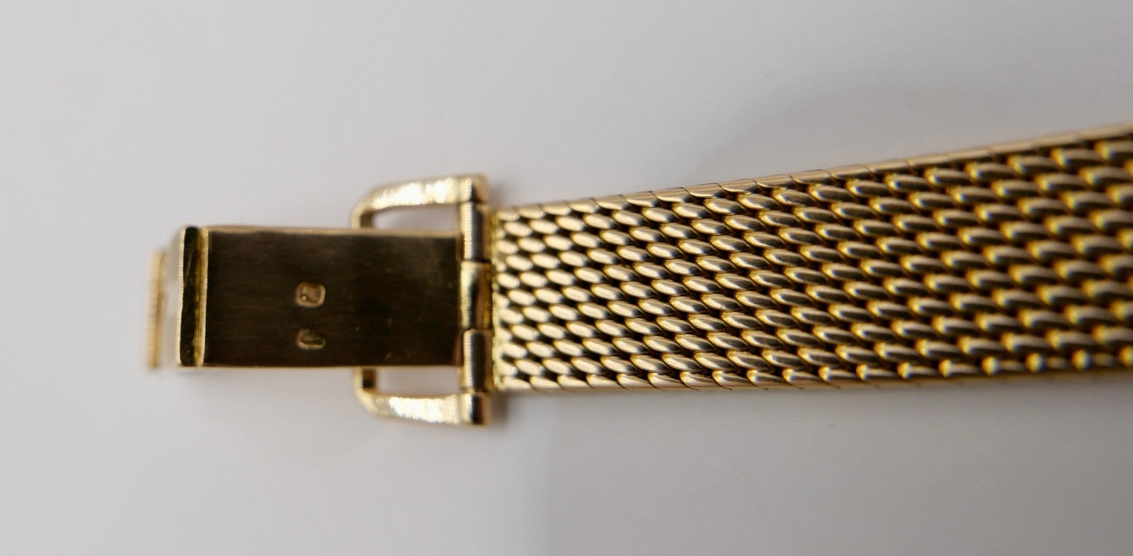 Klassische 1960er Jahre Omega Damenuhr Handaufzug 750 18K Vollgold Cal. 620