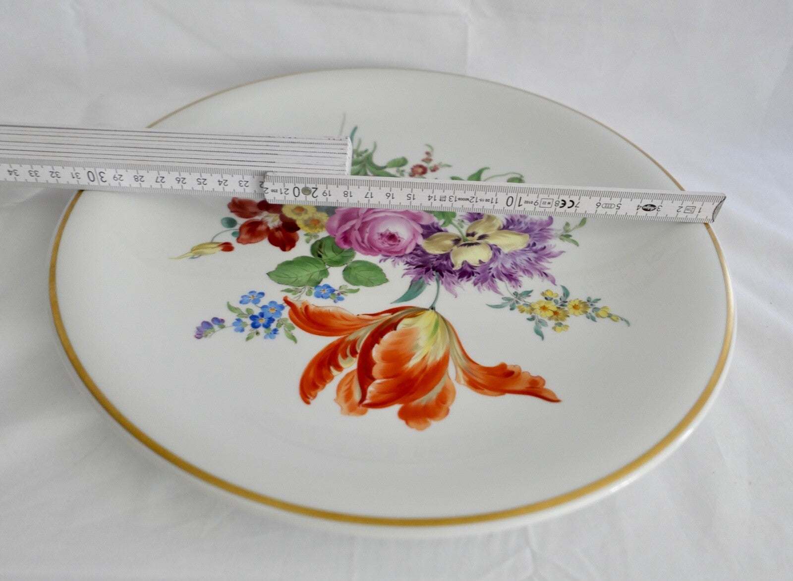 Meissen 1. Wahl Wandteller Blumenbukett Porzellan 31,3 cm Teller 1970er