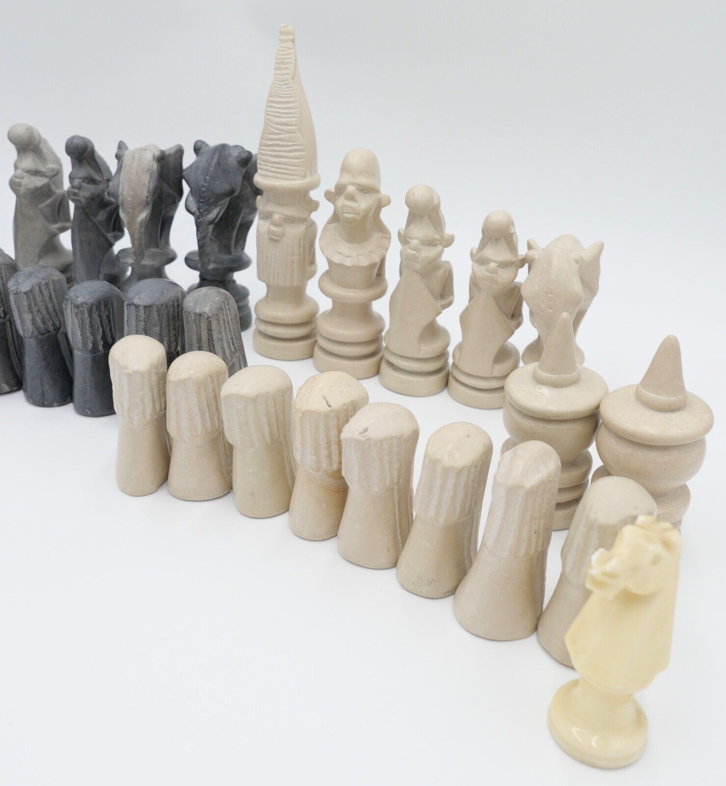 Schachfiguren aus Stein mit Afrika Motiv Figuren 32 Stück - Antikhandel-Stuttgart