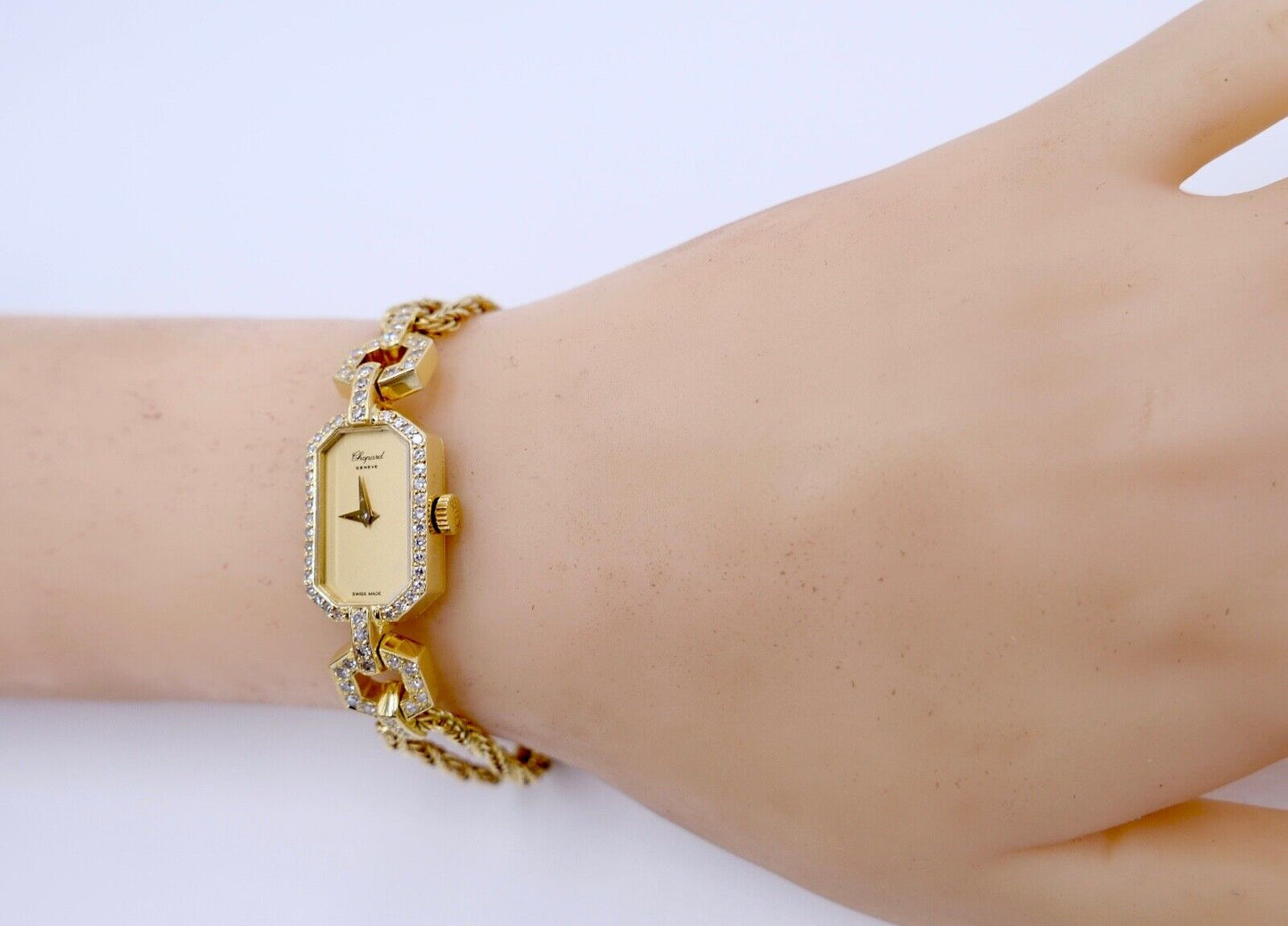 Chopard L.U.C. Damen 750 Gelbgold Armbanduhr 20x13mm 71 Brillanten 1,06 Ct G3736 - Antikhandel-Stuttgart