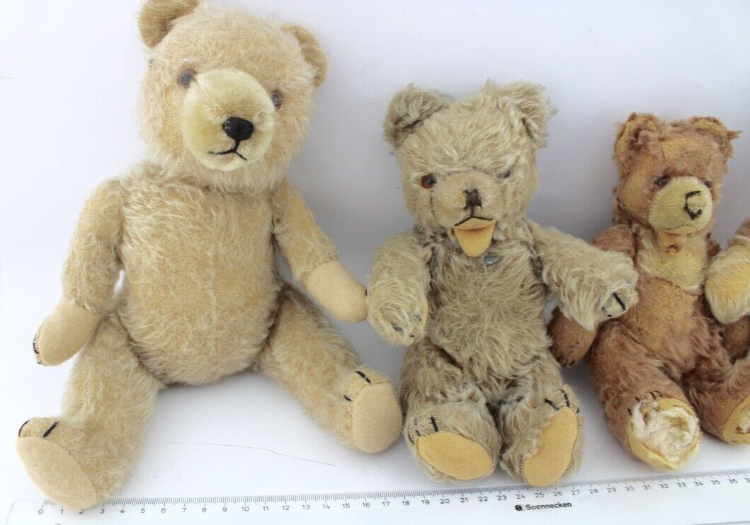 4 Alte Steiff Teddy Bär old Bear Stofftier 22-30 cm Knopf im Ohr Brummstimme - Antikhandel-Stuttgart