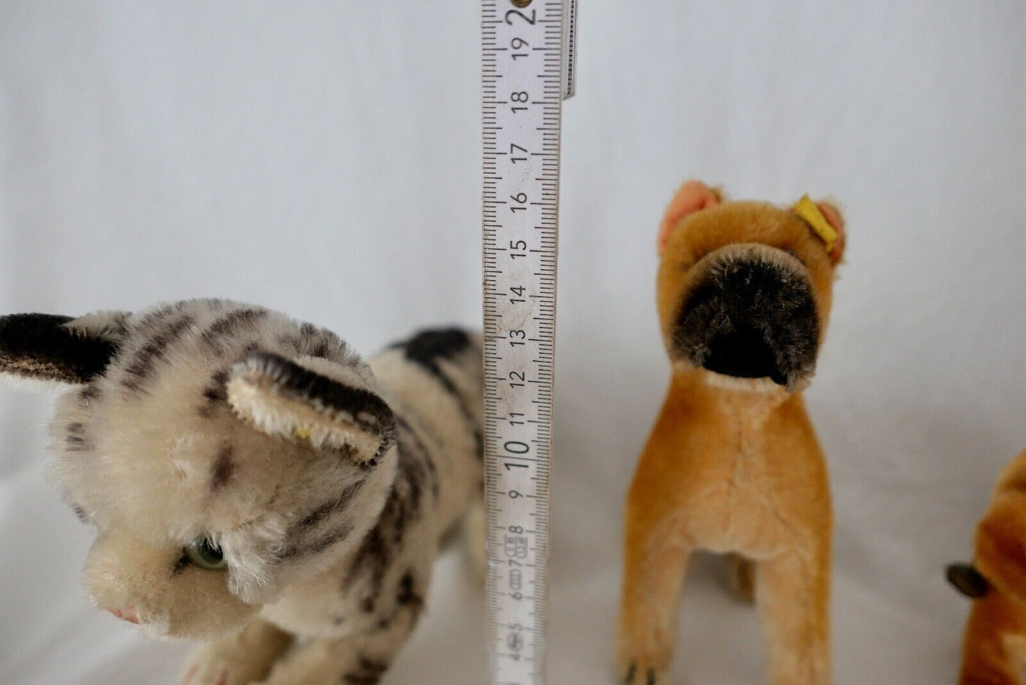 4x alte Steiff Stoff & Plüschtiere Katze Löwe Leo Hund Boxer Dackel - Antikhandel-Stuttgart