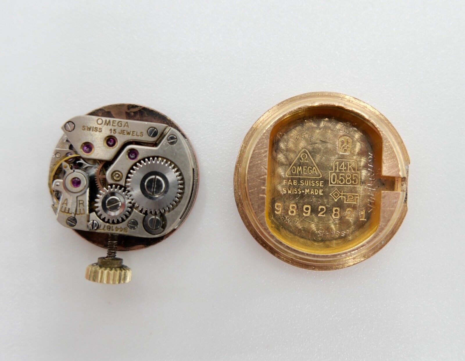 Kleine 1930er Jahre OMEGA Damen Armbanduhr 585 14K Rotgold Handaufzug Ø 18,8mm - Antikhandel-Stuttgart