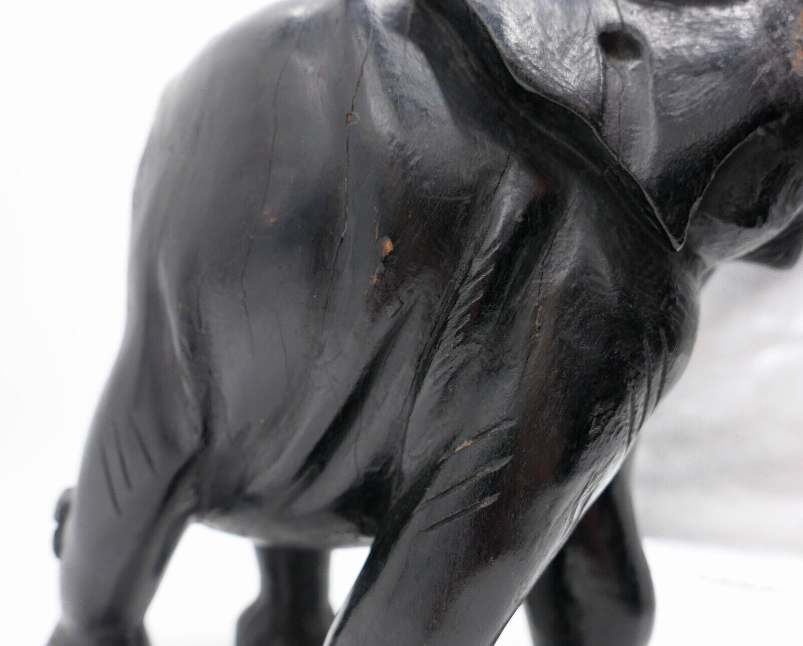 Großer massiver antiker Afrikanischer Holz Elefant 48x38 cm beschichtet 6,1 Kg - Antikhandel-Stuttgart