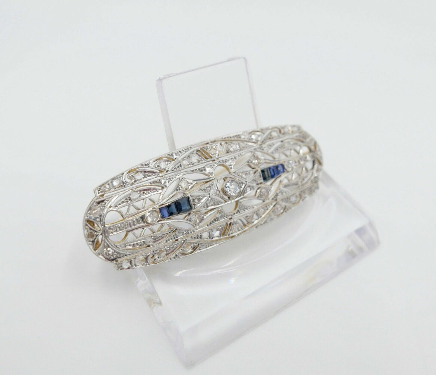 Art Deco 20er Brosche Gold Platin mit 6 Saphiren 55 Diamanten 1,8 Ct 750 18K - Antikhandel-Stuttgart