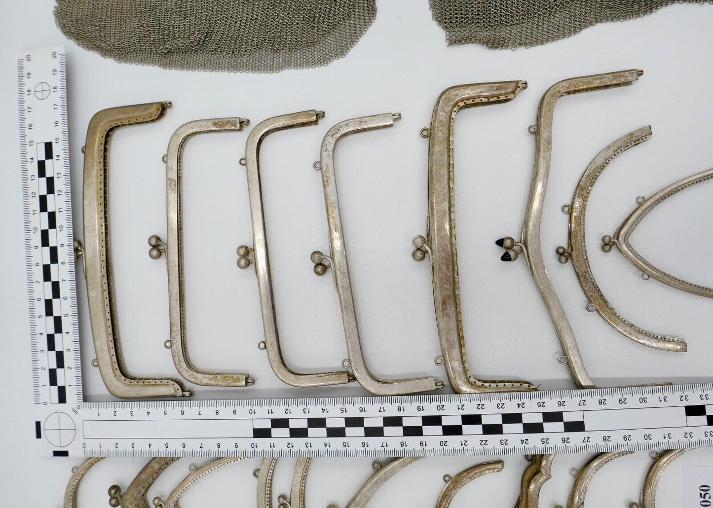 POSTEN alte Kettentasche Geldbeutel Geldbörse Täschchen Theaterasche NEU Alpacca - Antikhandel-Stuttgart