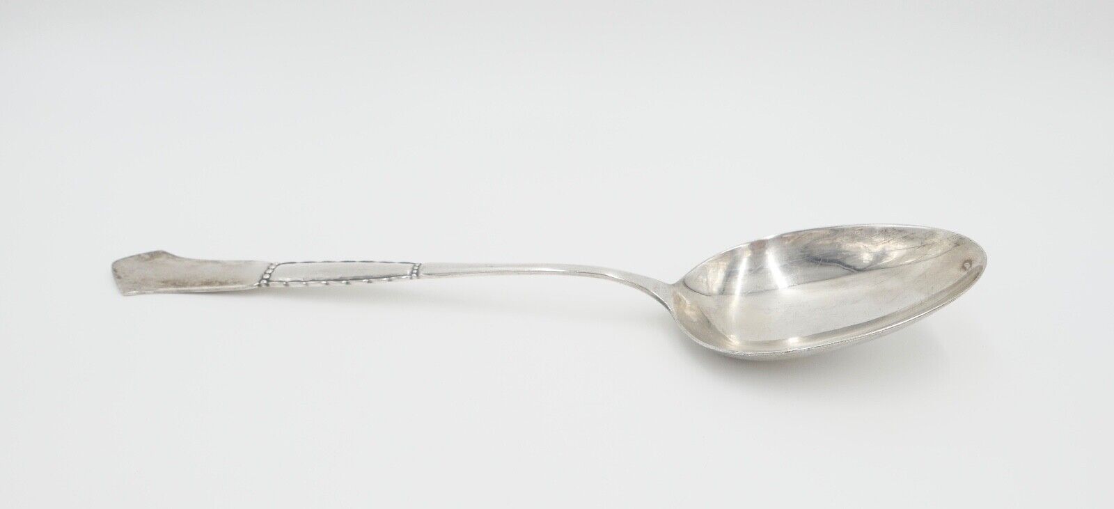 SCF Dänemark 2 Türme XXL Suppenlöffel 36 cm versilbert Monogramm EB gehämmert - Antikhandel-Stuttgart