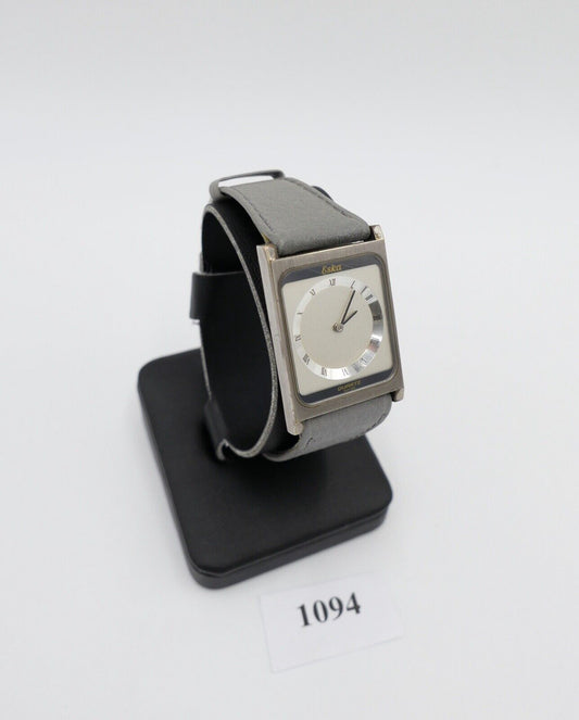 Selten flache ESKA Damenuhr S. KOCH Quartz 30x24 mm Lederband & Batterie NEU - Antikhandel-Stuttgart