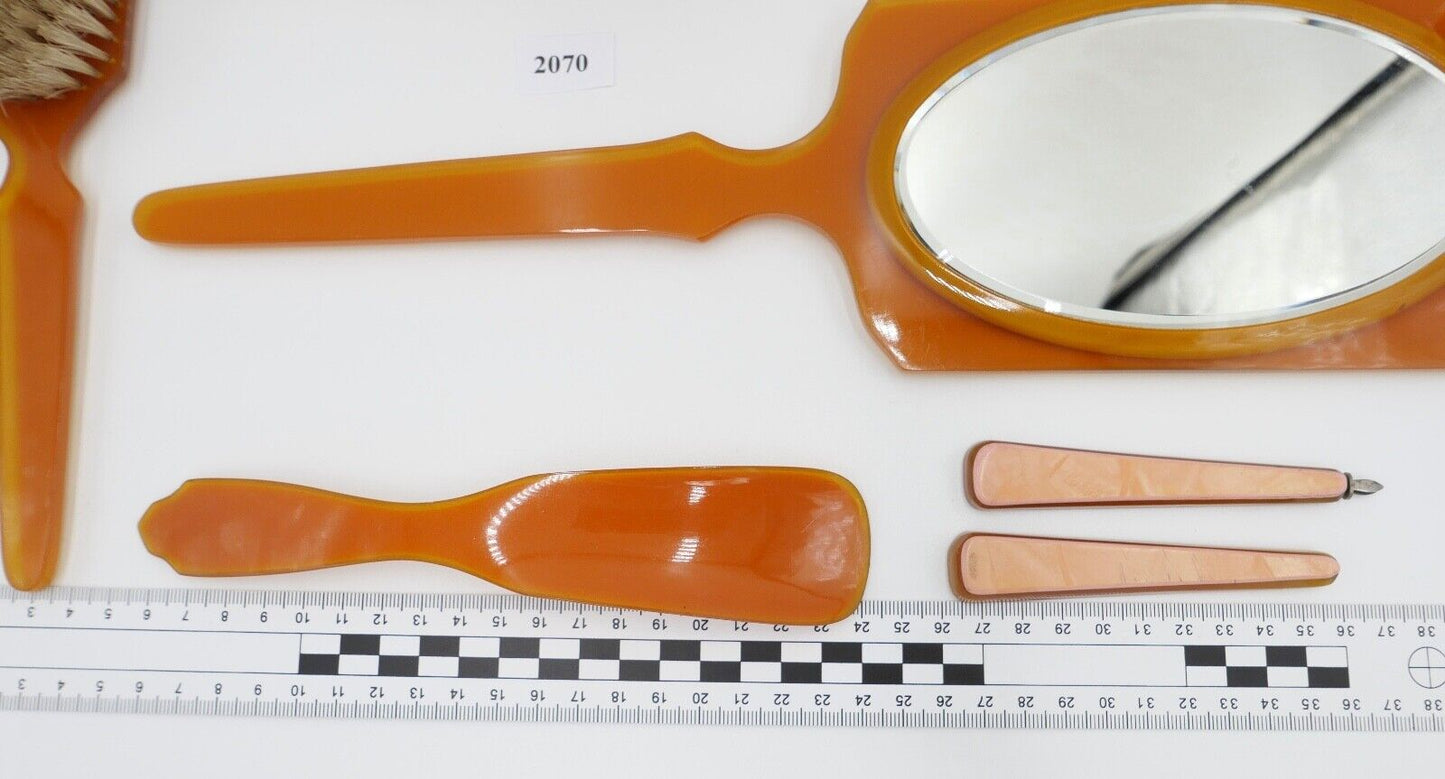 Altes Frisierset Bakelit / Zelluloid ART DECO 1930er Tischuhr TRUE TIME TELLERS - Antikhandel-Stuttgart