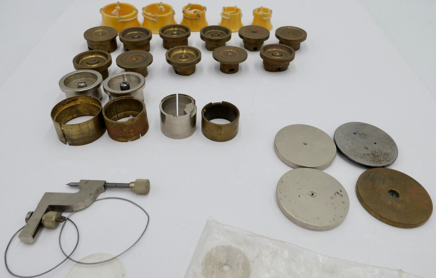 KOVOLUT BERGEON SLICK Uhrmacherauflösung alt Uhrwerkhalter diverses Zubehör - Antikhandel-Stuttgart