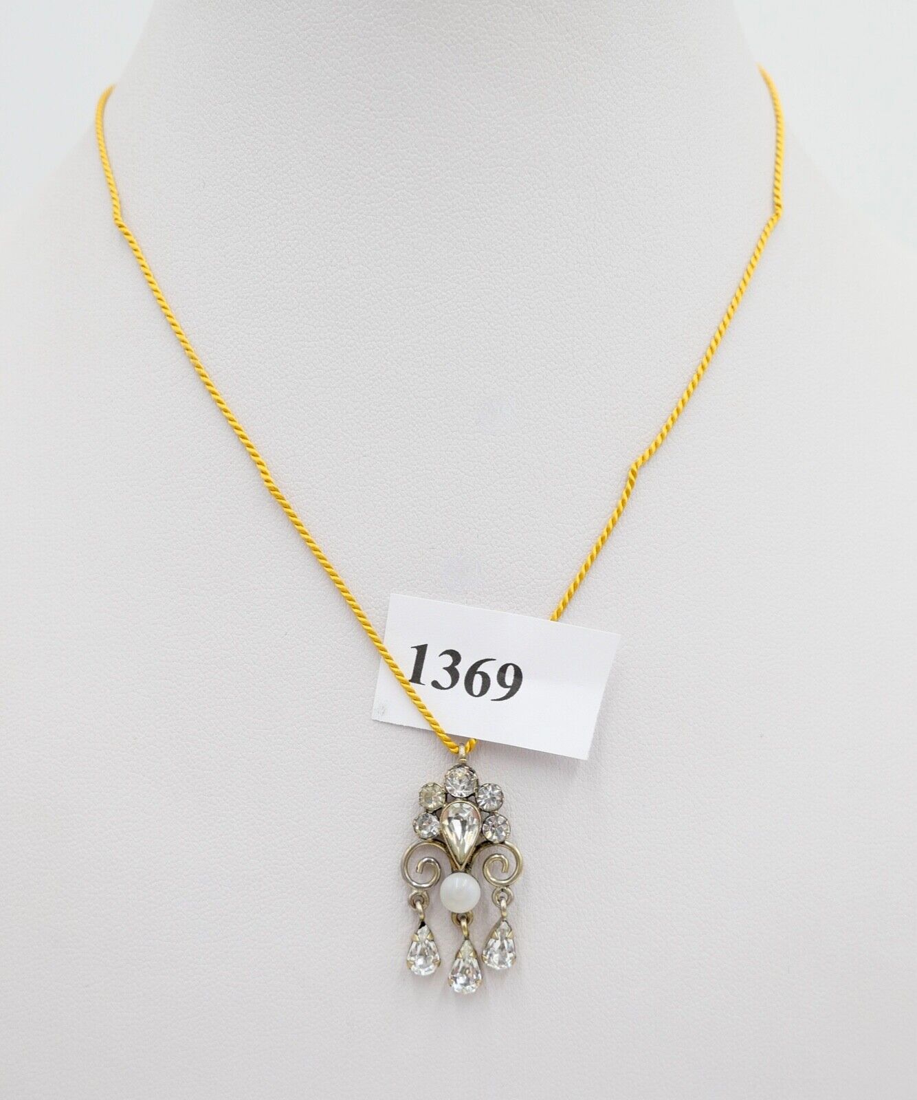 alter Anhänger vergoldet mit Glassteinen Ø 31mm 1960er Jahre - Antikhandel-Stuttgart