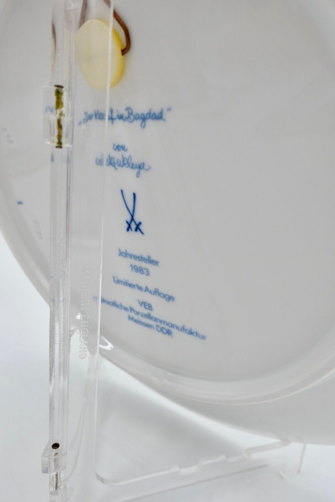 Meissen 1.Wahl Jahresteller 1983 Entwur Ukki Ikleya " Der Kalif in Bagdad " 26cm - Antikhandel-Stuttgart