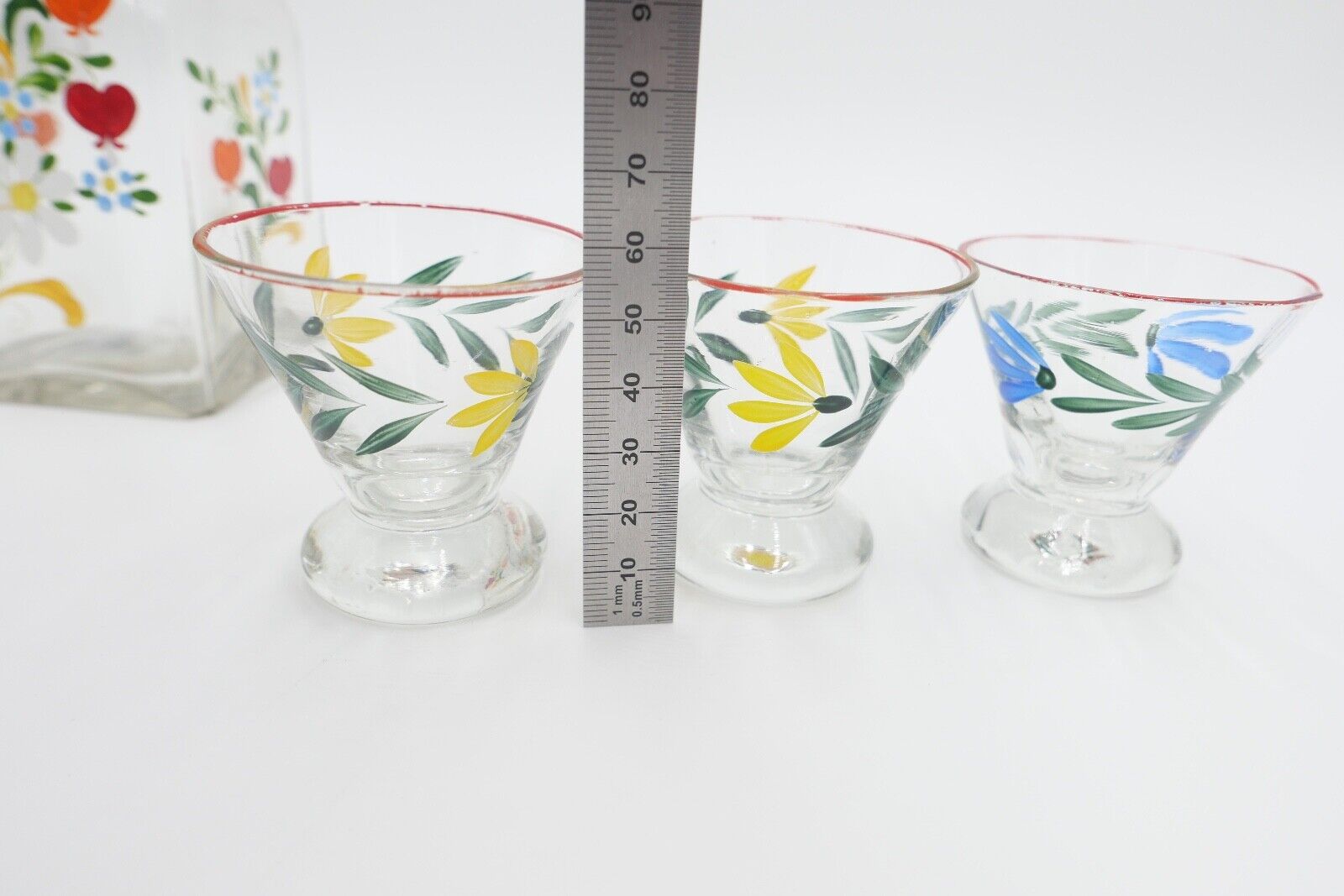 altes Schnaps Likör Set Glas Handbemalt Gläser Karaffe Blumenmuster - Antikhandel-Stuttgart