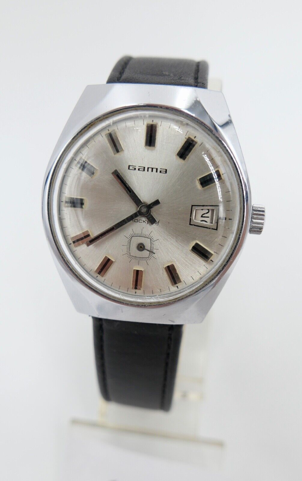 Vintage 70er Jahre GAMA FE 233-66 Handaufzug 34x38 mm Edelstahl neues Lederband - Antikhandel-Stuttgart