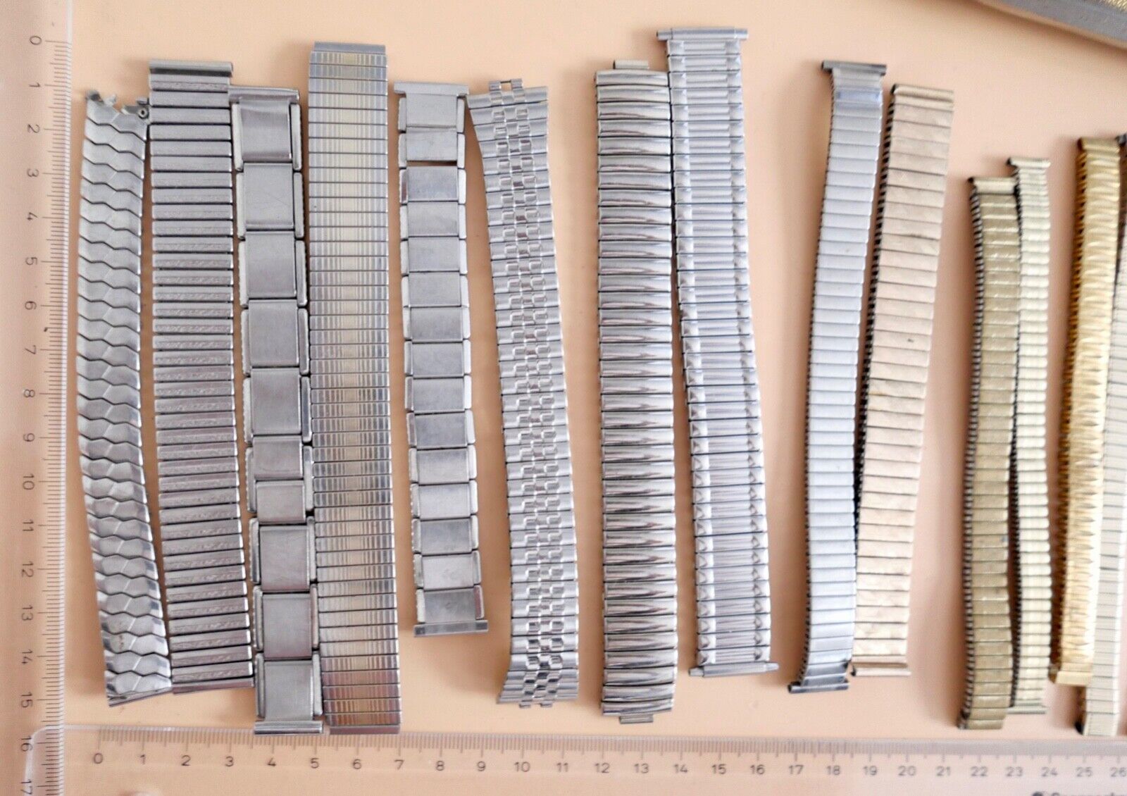 NEU Konvolut 57 Uhrenarmbänder Armband Uhren Juwelierauflösung Gold Racing POLO - Antikhandel-Stuttgart