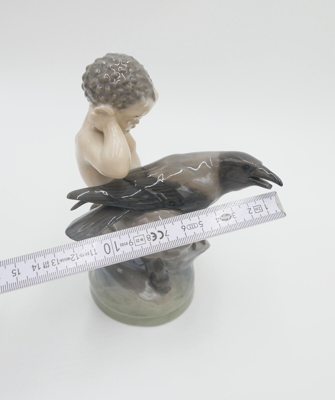 ROYAL COPENHAGEN Porzellan Figur Faun mit Krähe 2113 Christian Thomson - Antikhandel-Stuttgart