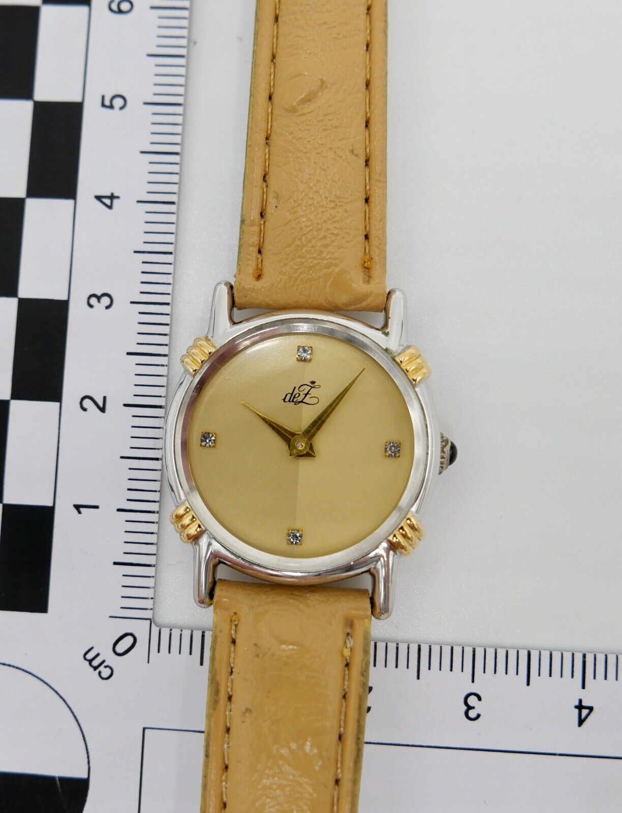 Bicolor ZentRa deZ Damenuhr mit Zirkonia im Zifferblatt NEUwertig 1980er Jahre - Antikhandel-Stuttgart