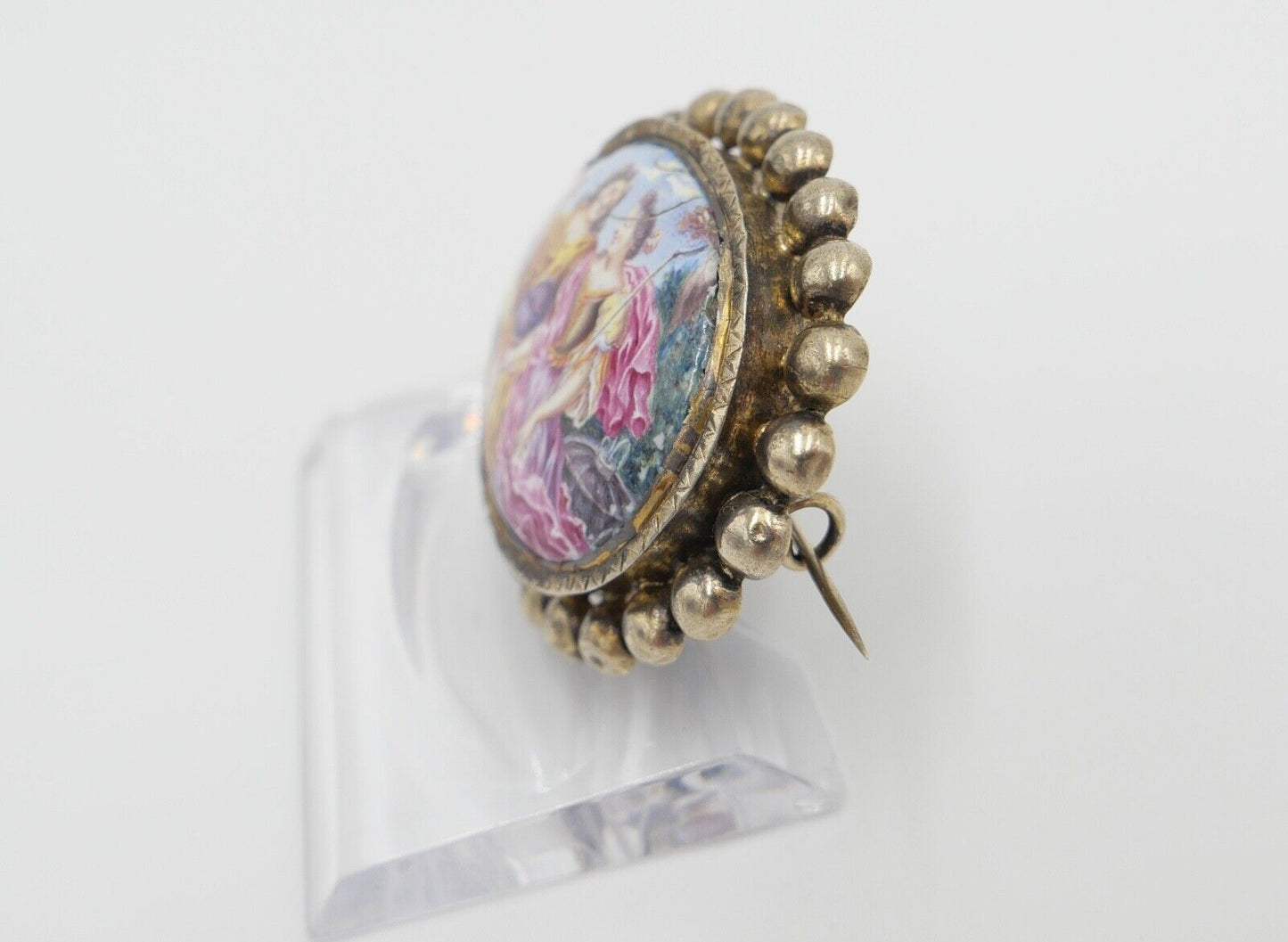 antike Brosche aus dem 19. Jh Silber vergoldet Emaille Barock Szene - Antikhandel-Stuttgart
