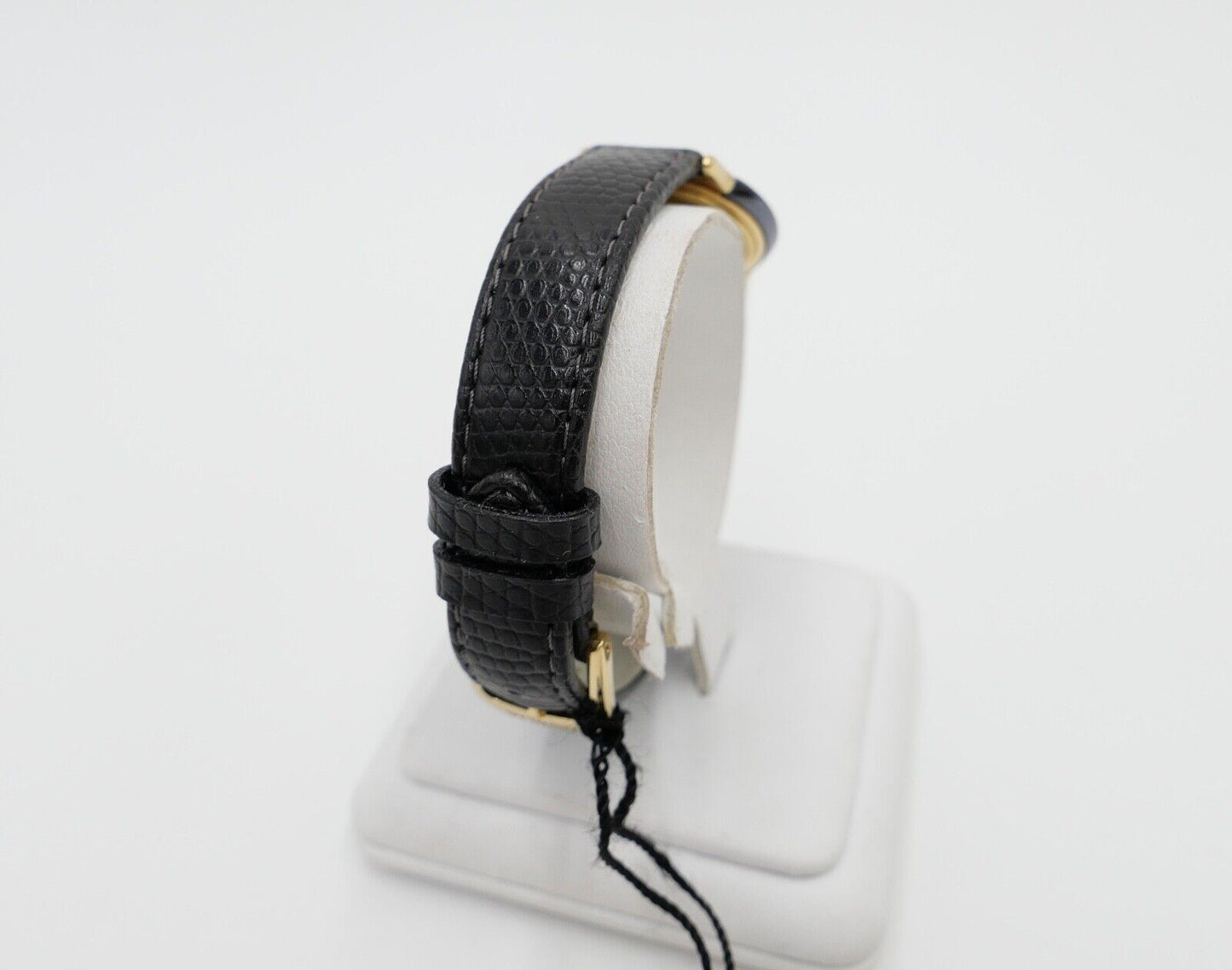 Elegante NOBLIA Damen Uhr NEU Box & Papiere YPIBL 304 / 4420-Y62651 ESL - Antikhandel-Stuttgart