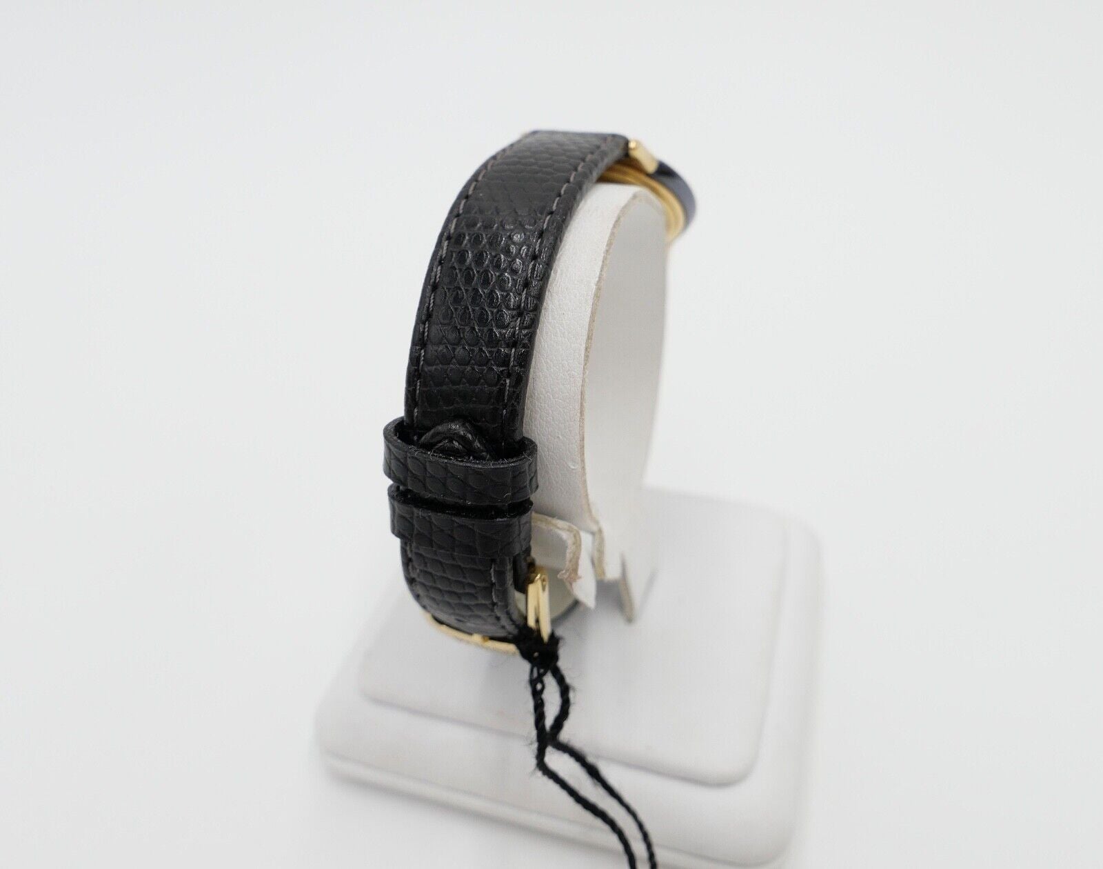 Elegante NOBLIA Damen Uhr NEU Box & Papiere YPIBL 304 / 4420-Y62651 ESL - Antikhandel-Stuttgart