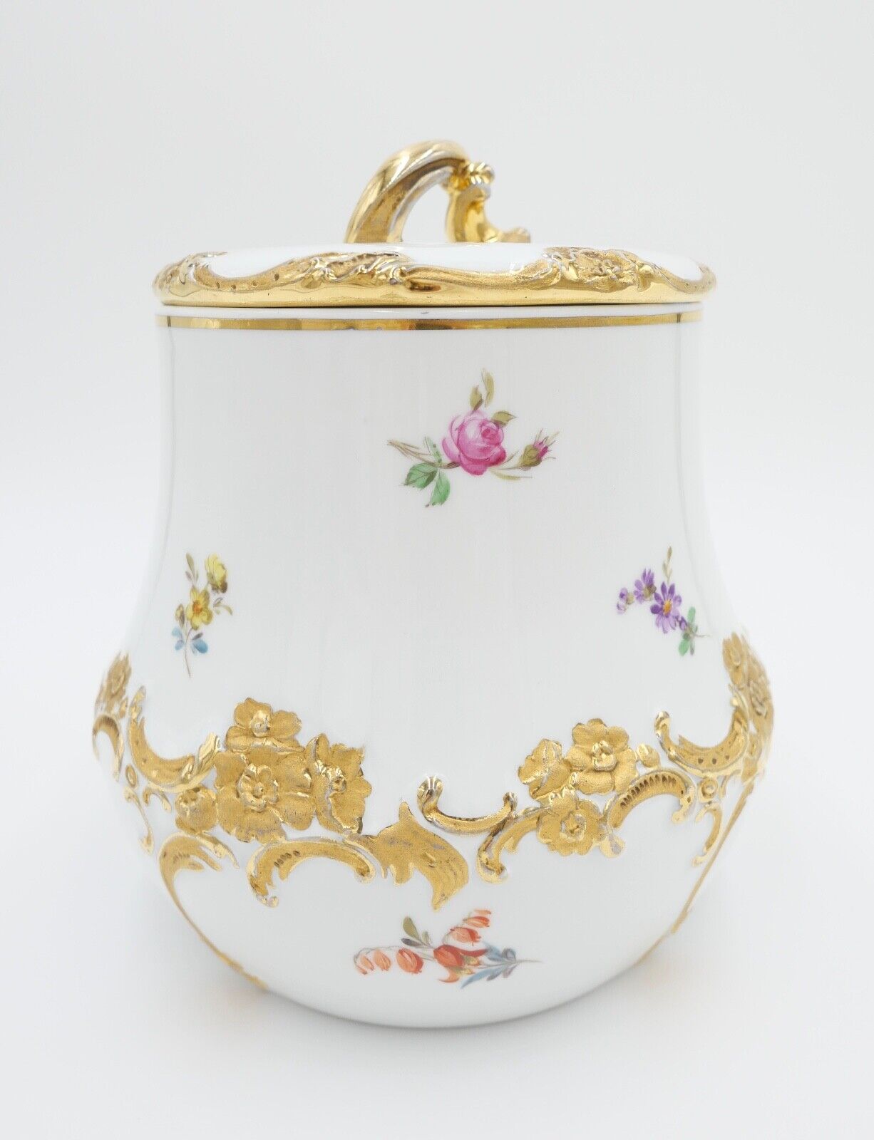 Meissen 1. Wahl Prunk Bonboniere Keksdose Deckeldose Goldrand Streublümchen Gold - Antikhandel-Stuttgart