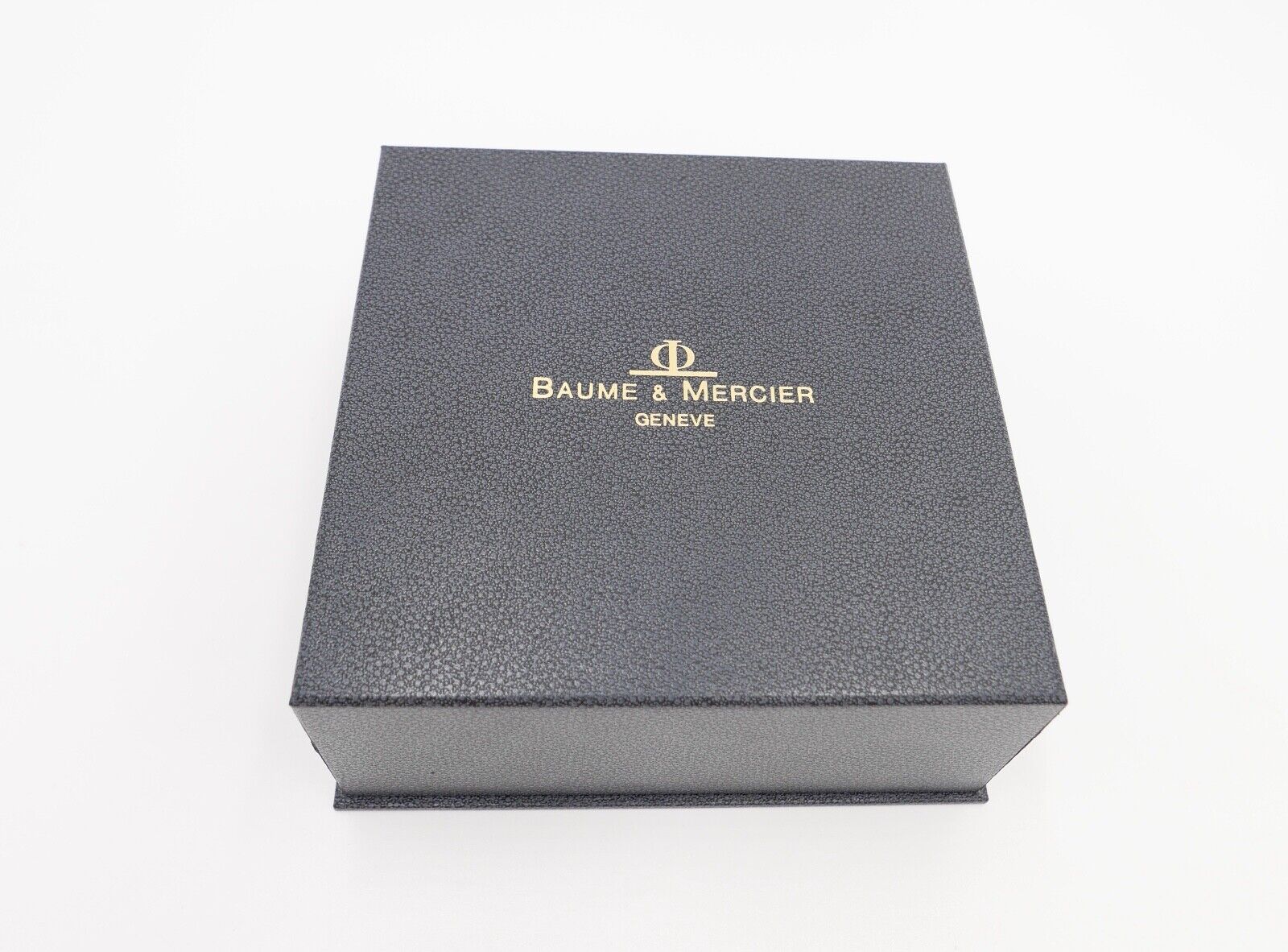 Baume & Mercier 32mm Avant-Garde 5138038 1830 Gold / Wolfram Herren Uhr 18K 80er - Antikhandel-Stuttgart